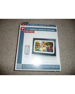 TruTech 7-Inch Digital Photo Frame - Black/White (A60P0315)